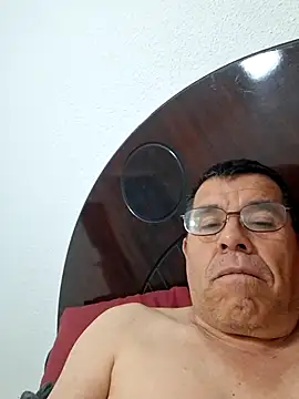 Snapshot of eros3442 chatting on 02-06-26, 04:30 eros3442 online show from 02-06-26, 04:30