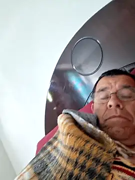 Snapshot of eros3442 chatting on 02-01-26, 03:32 eros3442 online show from 02-01-26, 03:32