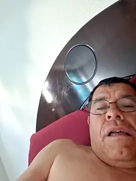 Snapshot of eros3442 chatting on 02-14-26, 02:39 eros3442 online show from 02-14-26, 02:39