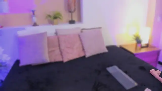 xiomara cortes online show from 03-20-26, 07:37