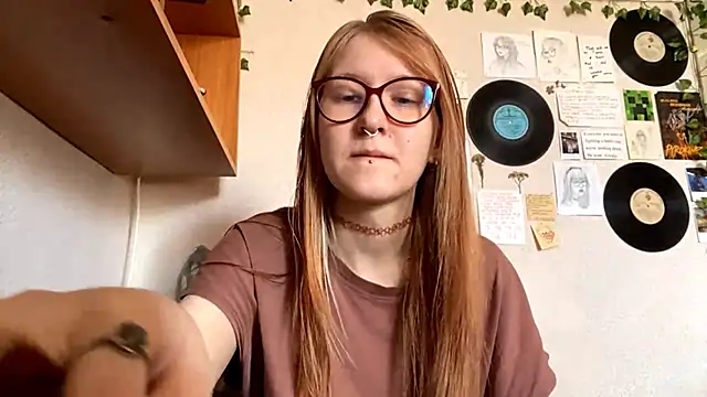 LaureenVielma online show from 04-18-26, 08:27