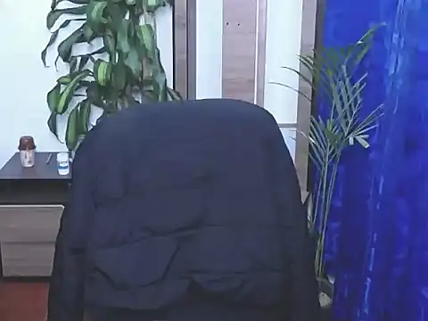 Snapshot of _noahdiaz chatting on 02-15-26, 04:24 noahdiaz online show from 02-15-26, 04:24