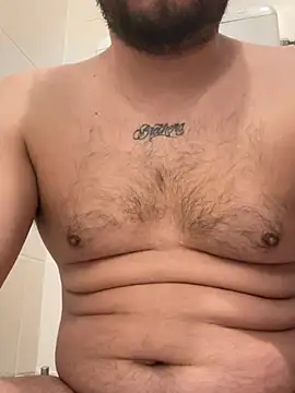 latinocalientehot online show from 04-15-26, 07:51