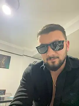 darKKing075441 online show from 03-11-26, 05:51