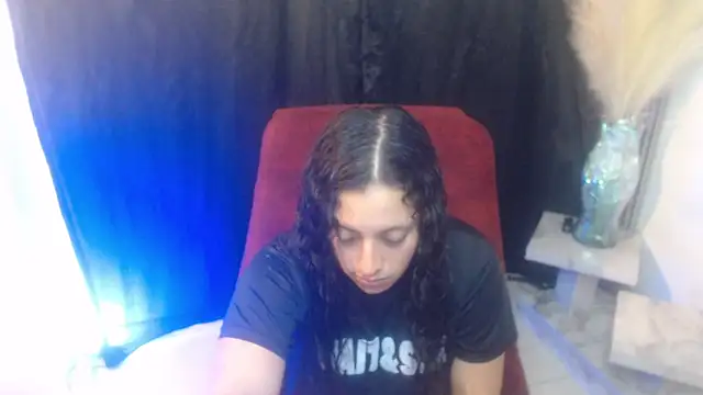 Snapshot of Barbara_D_Valencia chatting on 05-30-26, 04:01 Barbara D Valencia online show from 05-30-26, 04:01