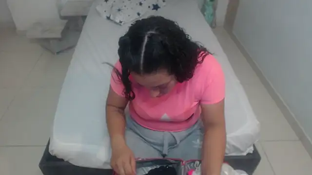 Barbara D Valencia online show from 04-09-26, 03:18