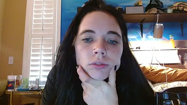 ahungkittykat online show from 05-27-26, 05:09