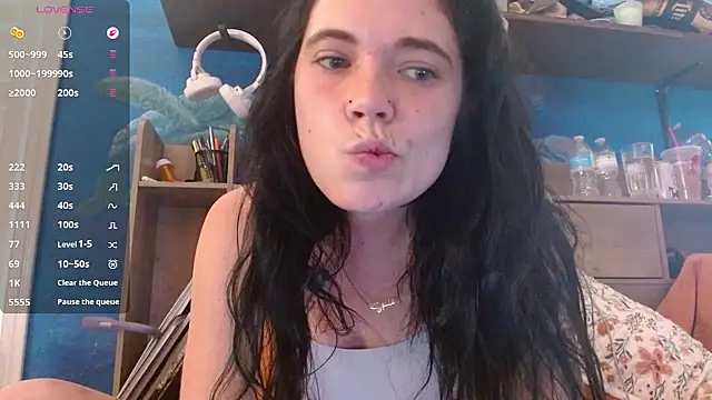 ahungkittykat online show from 05-15-26, 06:50