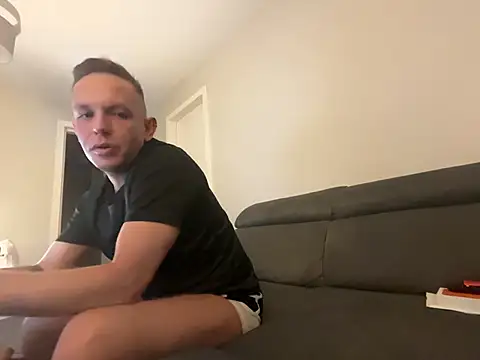 verscub6969 online show from 03-06-26, 08:48