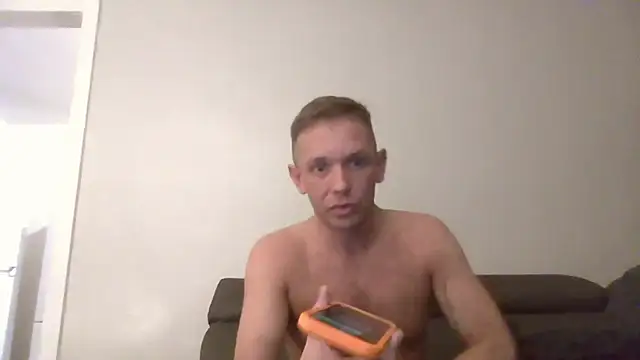 verscub6969 online show from 03-10-26, 08:57