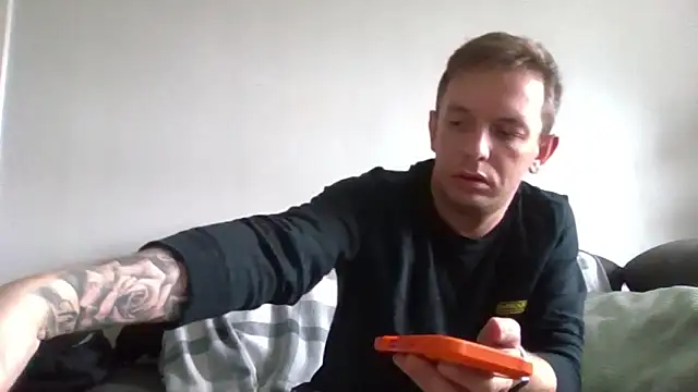 verscub6969 online show from 04-15-26, 10:43