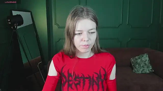 Snapshot of _Tina_Tayllor_ chatting on 02-25-26, 02:39 Tina Tayllor online show from 02-25-26, 02:39