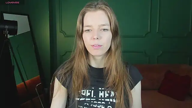 Snapshot of _Tina_Tayllor_ chatting on 02-27-26, 09:36 Tina Tayllor online show from 02-27-26, 09:36