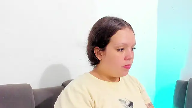 Emely pregnantt online show from 01-31-26, 11:36