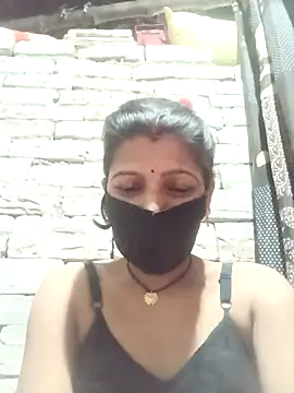 Snapshot of Divya-11431 chatting on 03-18-26, 03:46 Divya-11431 online show from 03-18-26, 03:46
