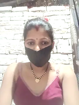 Snapshot of Divya-11431 chatting on 03-11-26, 03:17 Divya-11431 online show from 03-11-26, 03:17