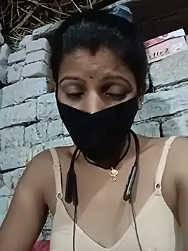 Snapshot of Divya-11431 chatting on 07-25-26, 06:47 Divya-11431 online show from 07-25-26, 06:47