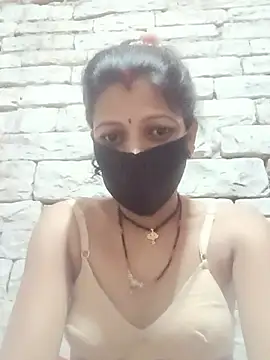 Snapshot of Divya-11431 chatting on 07-18-26, 09:18 Divya-11431 online show from 07-18-26, 09:18