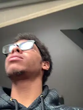 Snapshot of ELPikaPreta chatting on 03-04-26, 08:11 ELPikaPreta online show from 03-04-26, 08:11