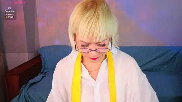 Ann Annise online show from 06-19-26, 04:35