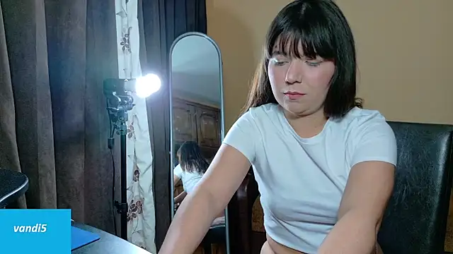 VandiFive online show from 04-09-26, 08:37