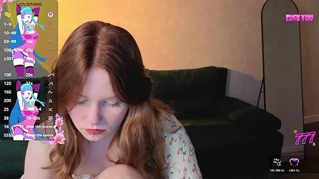 Julia Anis online show from 03-19-26, 01:05