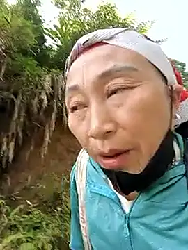 Ami-su online show from 04-09-26, 02:02