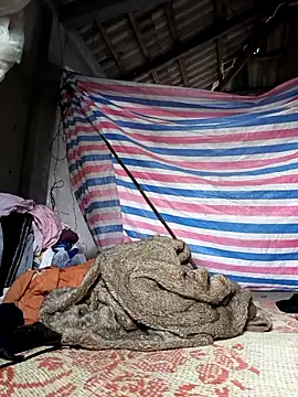 Ami-su online show from 02-24-26, 05:52