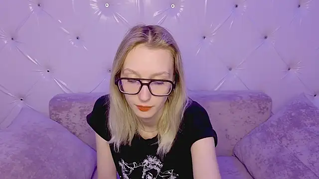 Akiro Kim7 online show from 02-17-26, 02:20