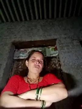 Snapshot of Lucky_couple-1 chatting on 02-15-26, 03:22 Lucky couple-1 online show from 02-15-26, 03:22