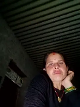 Snapshot of Lucky_couple-1 chatting on 02-13-26, 05:57 Lucky couple-1 online show from 02-13-26, 05:57