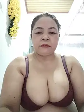 Snapshot of Baby-bigtits2026 chatting on 05-18-26, 10:20 Baby-bigtits2026 online show from 05-18-26, 10:20