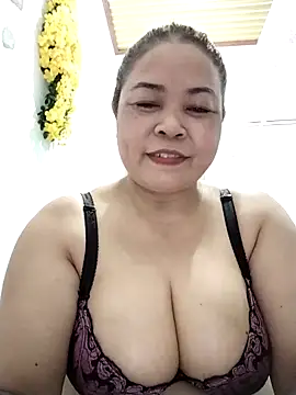 Snapshot of Baby-bigtits2026 chatting on 05-05-26, 10:07 Baby-bigtits2026 online show from 05-05-26, 10:07
