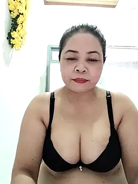 Baby-bigtits2026 online show from 02-20-26, 03:58