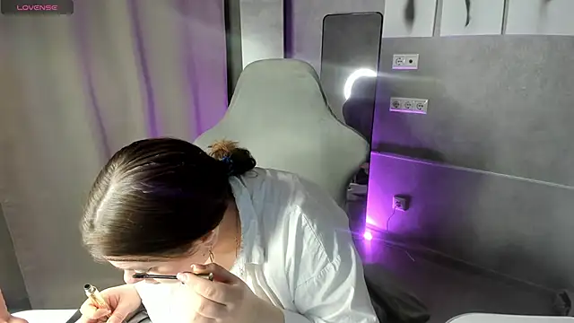 Valery Grand online show from 02-21-26, 01:18