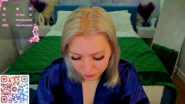 Snapshot of Kate_Krose chatting on 04-27-26, 09:07 Kate Krose online show from 04-27-26, 09:07