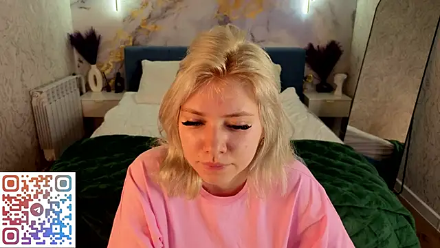 Snapshot of Kate_Krose chatting on 05-07-26, 12:59 Kate Krose online show from 05-07-26, 12:59