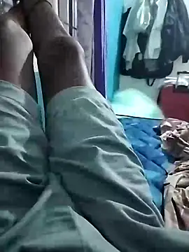 tamilpaiyan989 online show from 04-04-26, 02:01