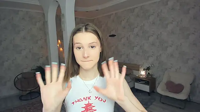 LianneBynon online show from 05-29-26, 08:53