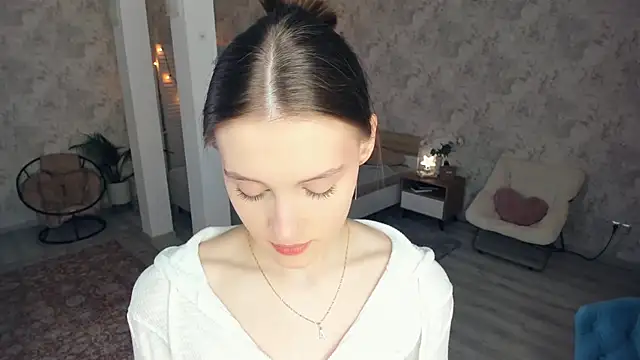 LianneBynon online show from 06-01-26, 08:25