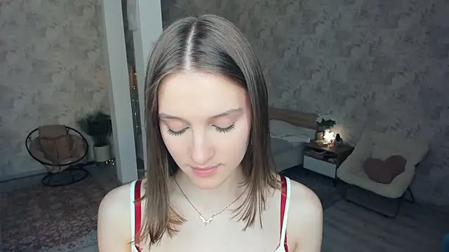 LianneBynon online show from 05-14-26, 08:33