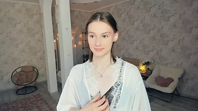 LianneBynon online show from 05-22-26, 08:34