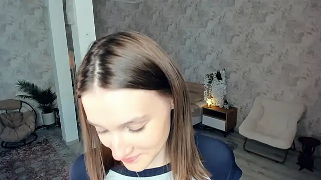 LianneBynon online show from 02-23-26, 08:37