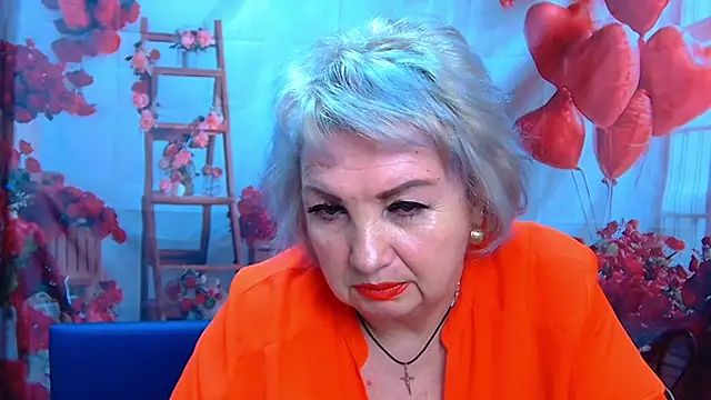 Snapshot of RenataDaster chatting on 04-22-26, 05:14 RenataDaster online show from 04-22-26, 05:14