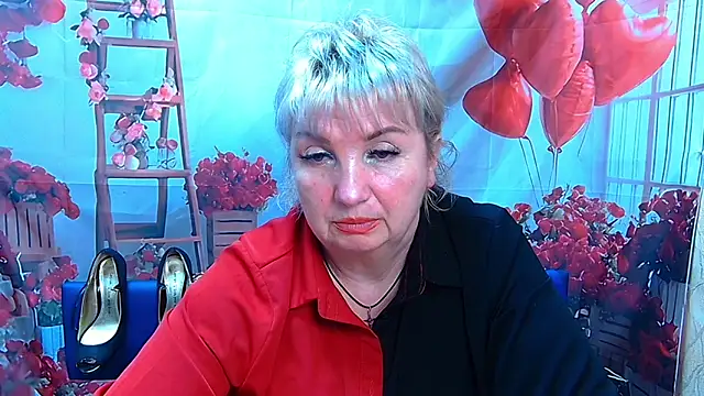 Snapshot of RenataDaster chatting on 04-28-26, 05:50 RenataDaster online show from 04-28-26, 05:50