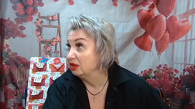 Snapshot of RenataDaster chatting on 04-24-26, 05:04 RenataDaster online show from 04-24-26, 05:04