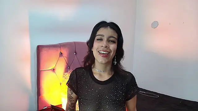 Snapshot of Kalyra_17 chatting on 02-27-26, 11:32 Kalyra 17 online show from 02-27-26, 11:32