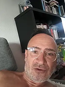 bobo672 online show from 04-09-26, 06:19