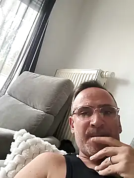 bobo672 online show from 03-14-26, 04:13