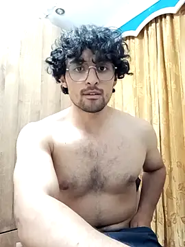 Snapshot of Apolo_Men chatting on 02-11-26, 04:45 Apolo Men online show from 02-11-26, 04:45